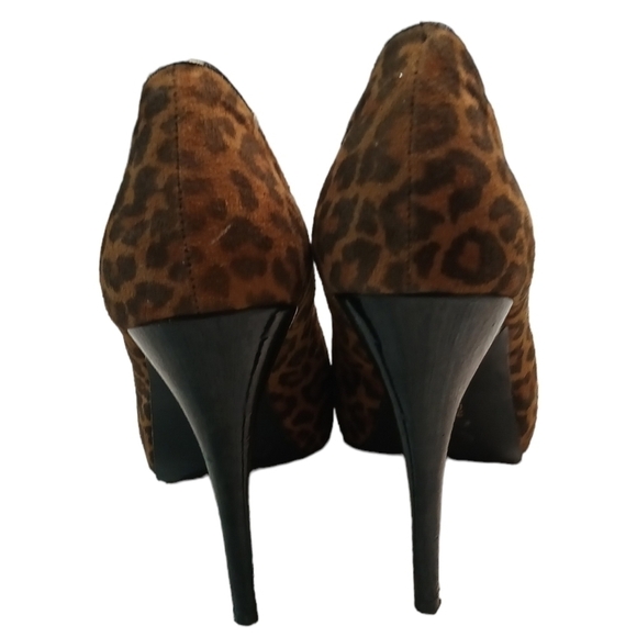 CHINESE Laundry Hot Hot Leopard Print Peep Toe Heels size 6.5 EUC - Picture 5 of 6